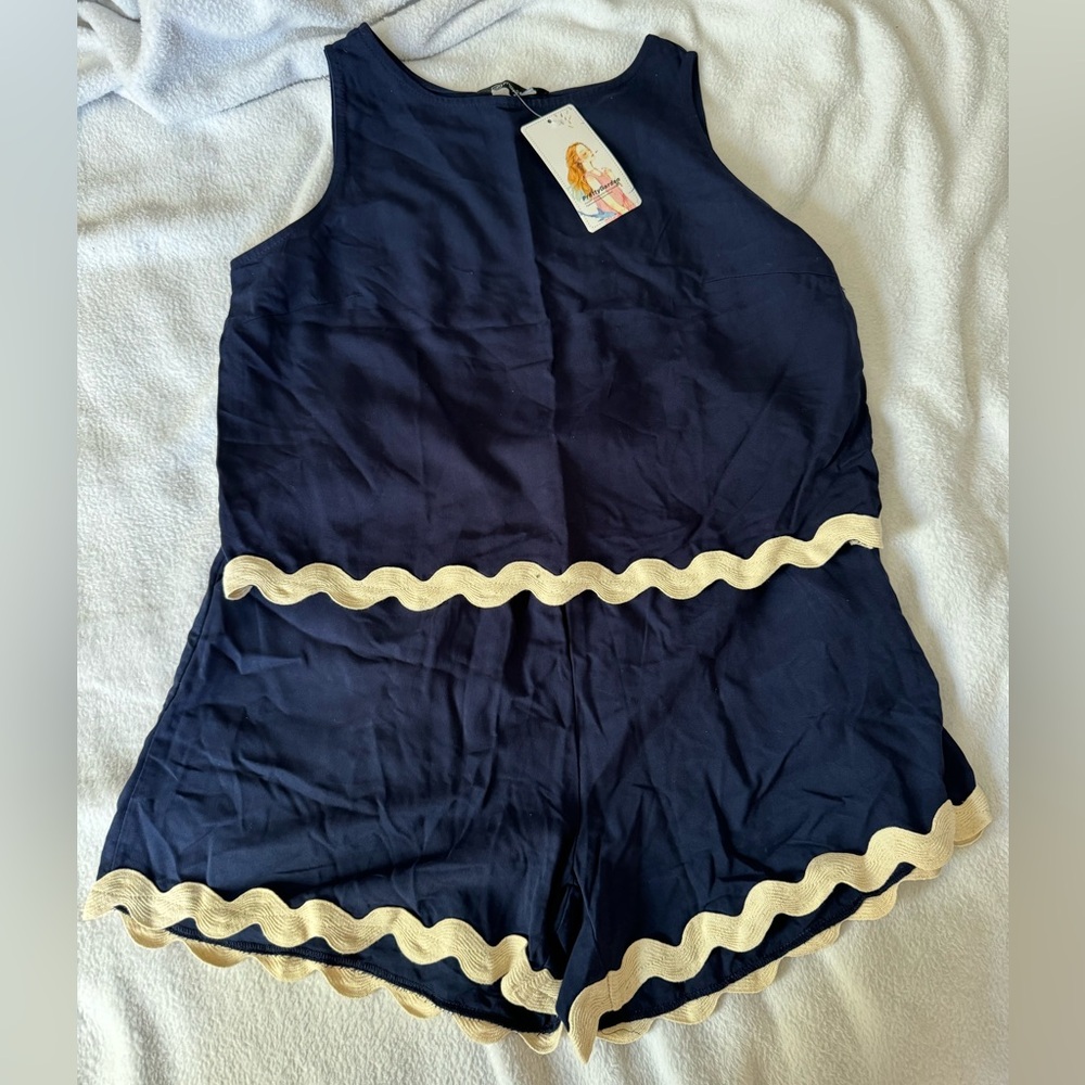 Navy Blue Pretty Garden High Waisted Shorts and Crop Top Set Size Small, NWT